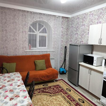 Уютная Квартира Комфорт Класса76 阿斯坦纳 外观 照片