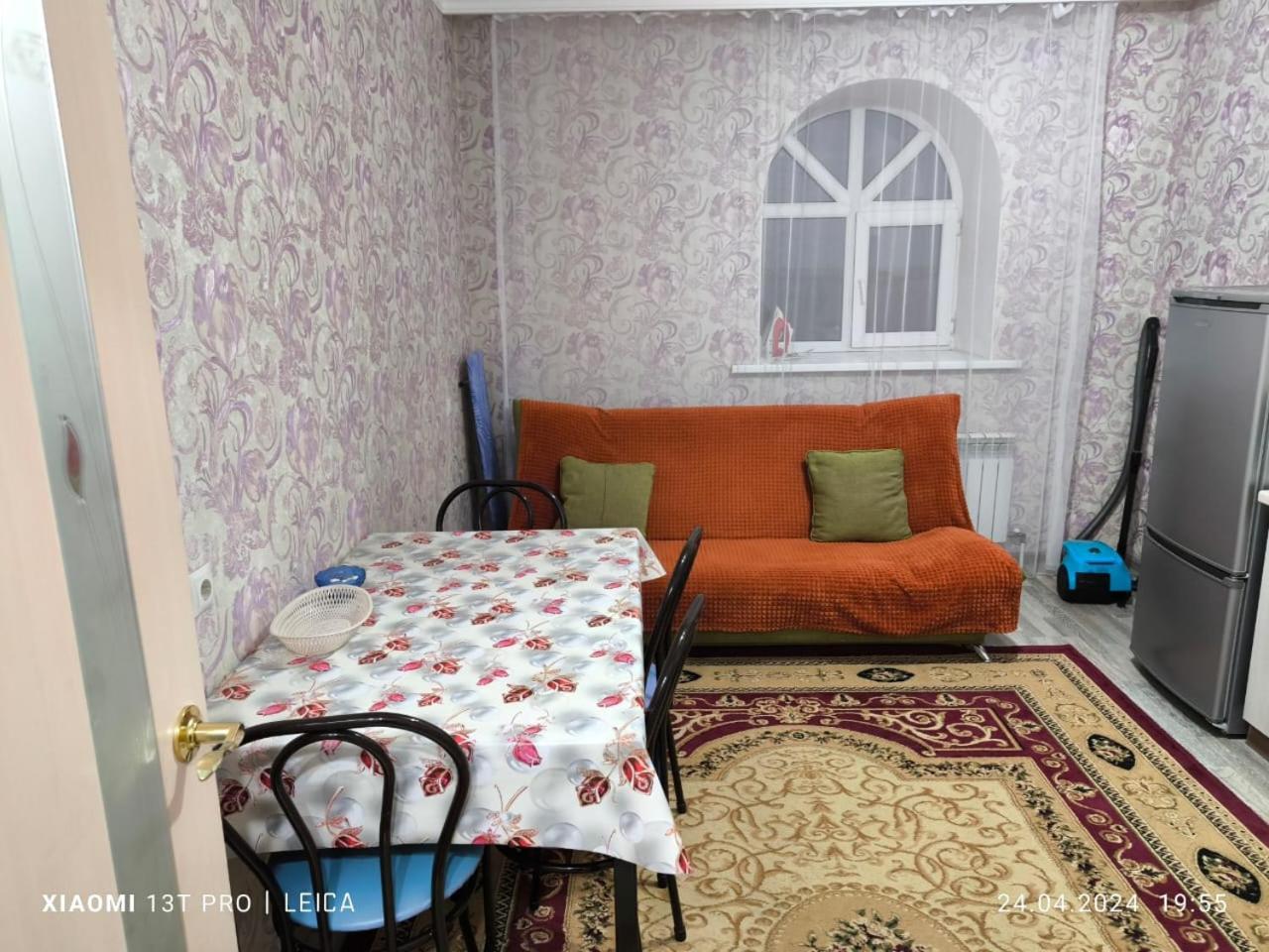 Уютная Квартира Комфорт Класса76 阿斯坦纳 外观 照片